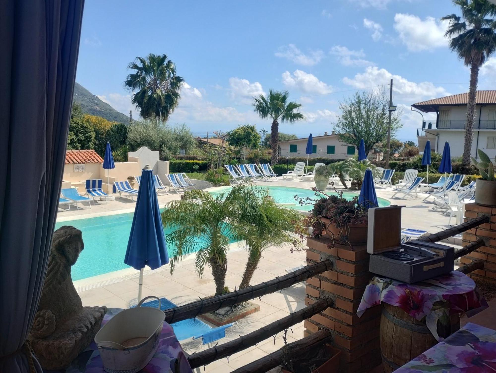 קאפו ואטיצ'אנו Agriturismo Heaven מראה חיצוני תמונה